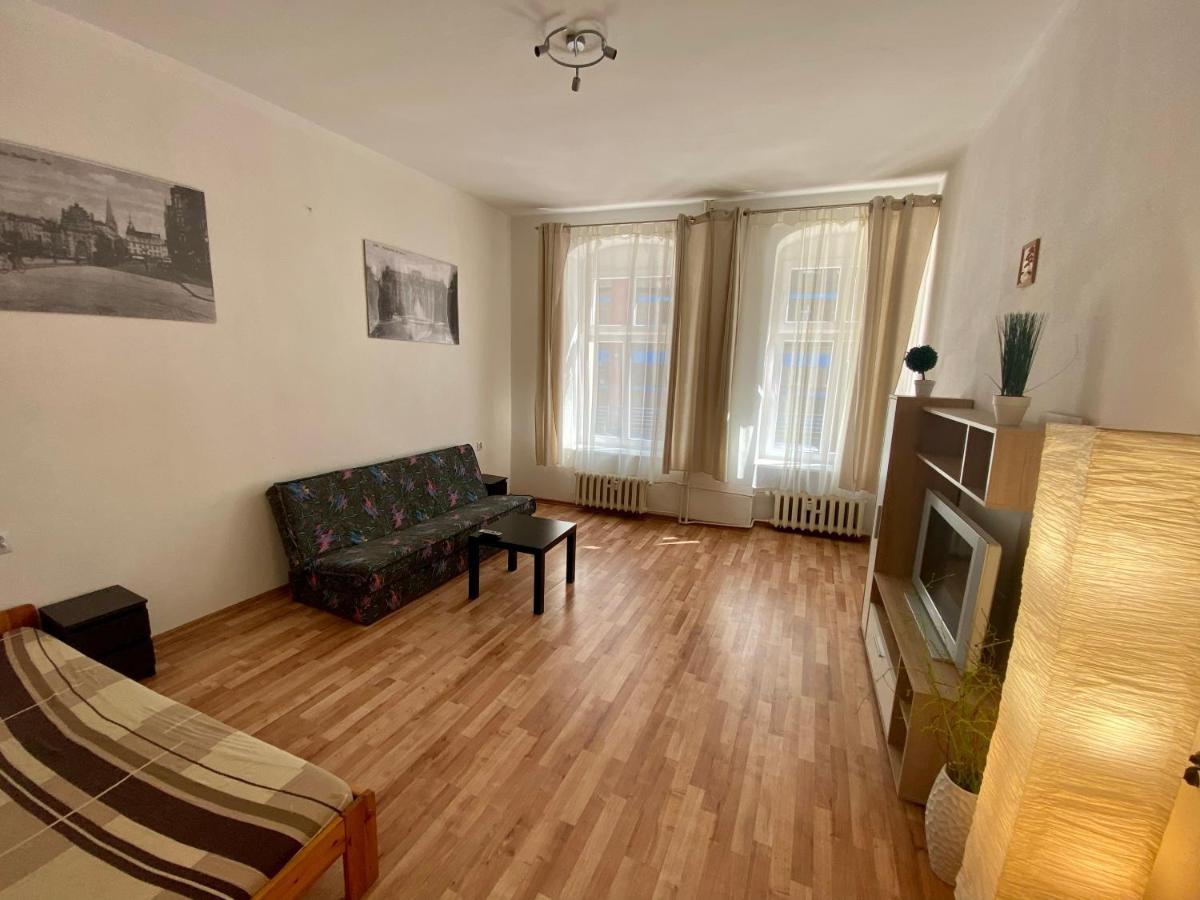 שצ'צ'ין Apartment Insat מראה חיצוני תמונה